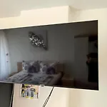 Komfortables Appartement/garconniere In Fuer Urlaub Und Geschaeftsreisen Διαμέρισμα