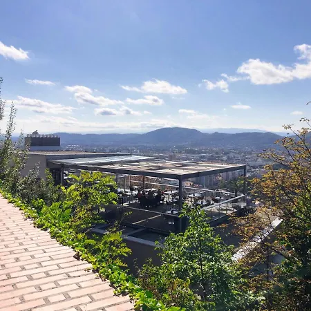 Komfortables Appartement/garconniere In Für Urlaub Und Geschäftsreisen * Graz