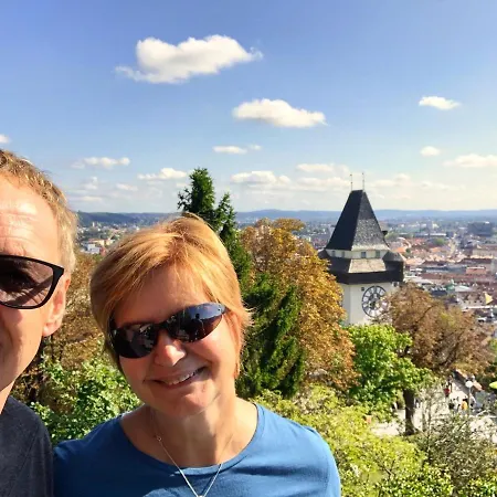 Apartment Komfortables Appartement/garconniere In Für Urlaub Und Geschäftsreisen Graz