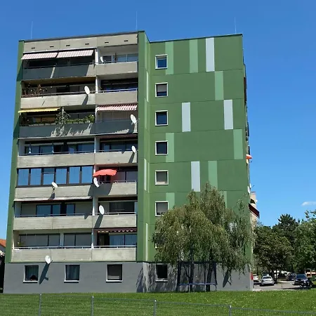 Apartamento Komfortables Appartement/garconniere In Für Urlaub Und Geschäftsreisen