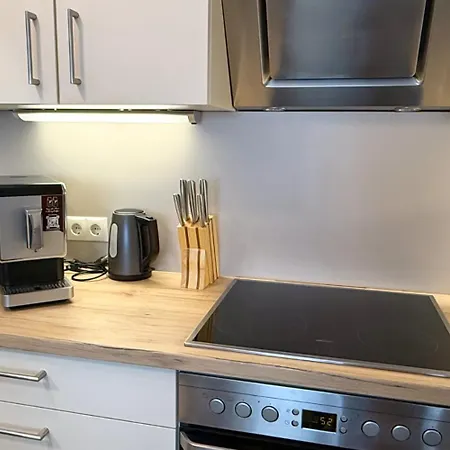 Komfortables Appartement/garconniere In Für Urlaub Und Geschäftsreisen