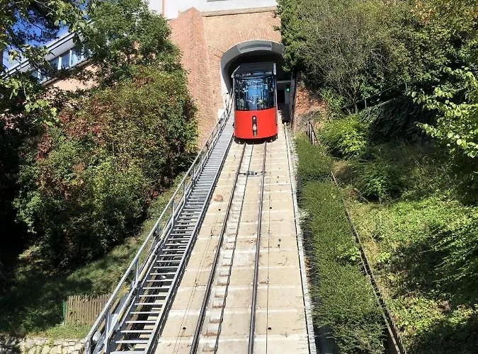 Komfortables Appartement/garconniere In Fuer Urlaub Und Geschaeftsreisen شقة