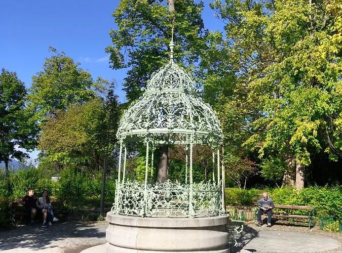 Komfortables Appartement/garconniere In Für Urlaub Und Geschäftsreisen