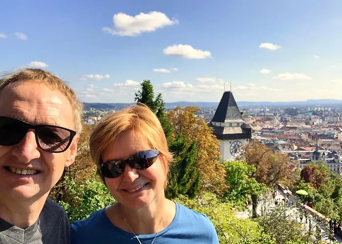 شقة Komfortables Appartement/garconniere In Fuer Urlaub Und Geschaeftsreisen غراتس