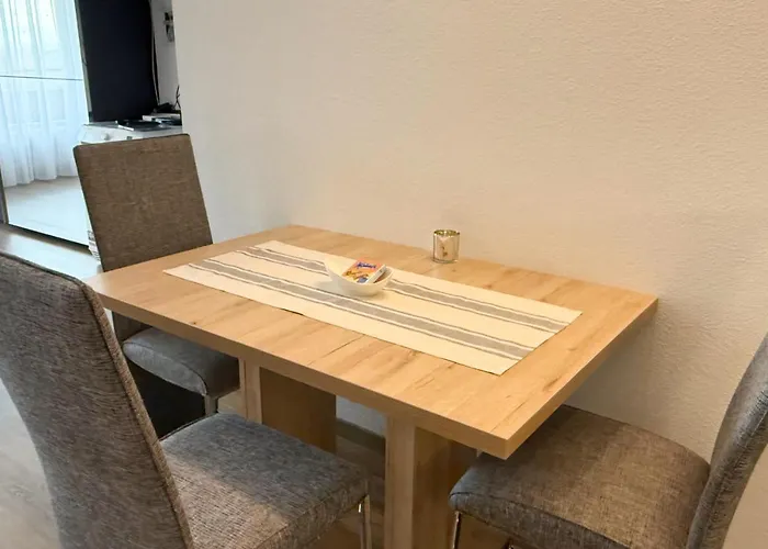 Komfortables Appartement/garconniere In Für Urlaub Und Geschäftsreisen Apartamento *